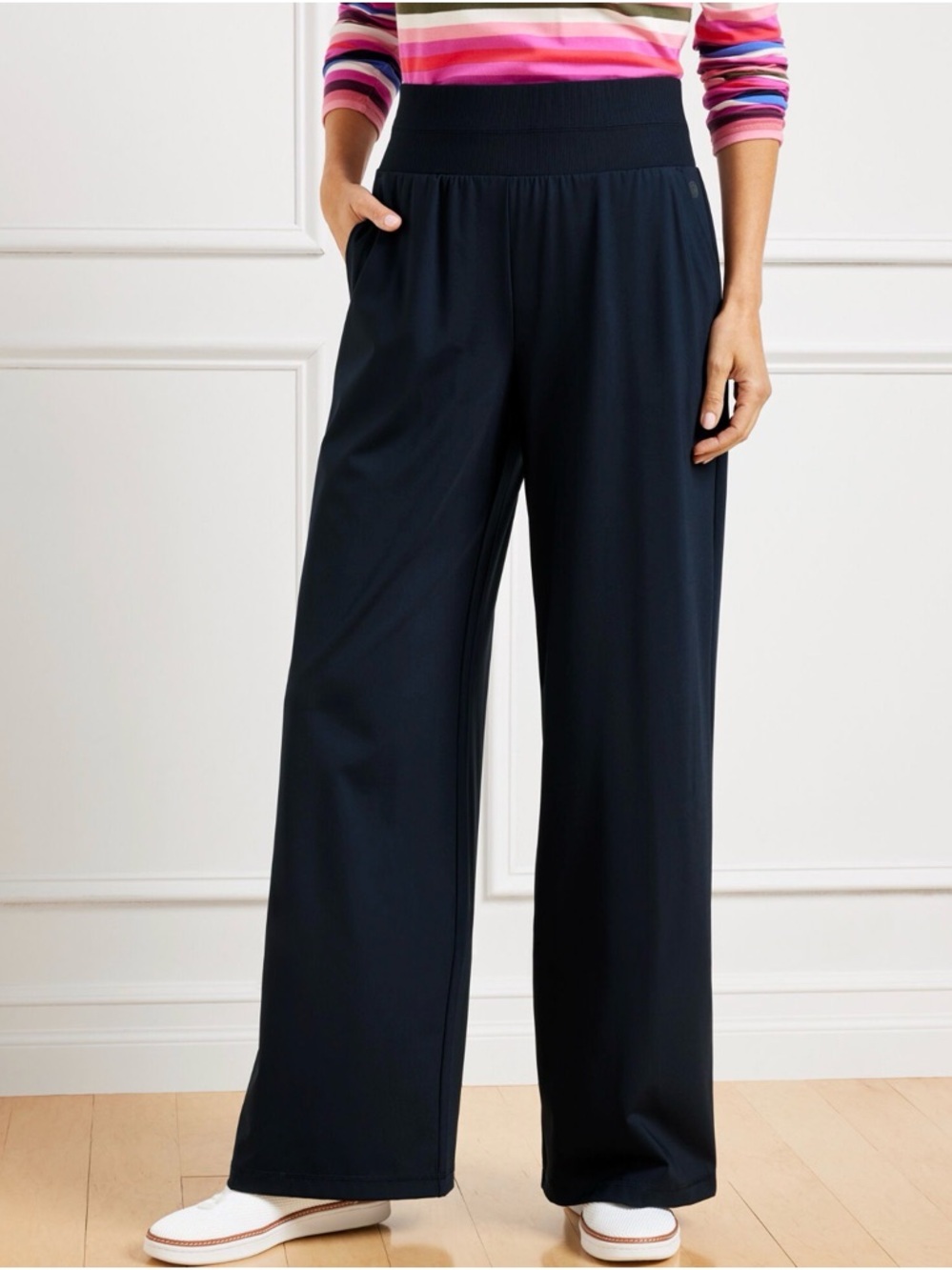 T By Talbots Out & About Pants Black Mp Wide Leg High Waisted Athleisure Casual